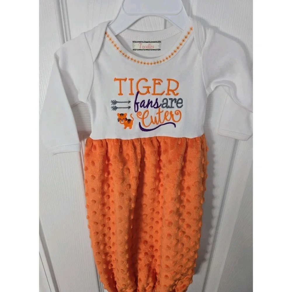 NWOT Toodles Boutique Orange and White Soft Nb Layette Gown Tiger Fans Are Cuter